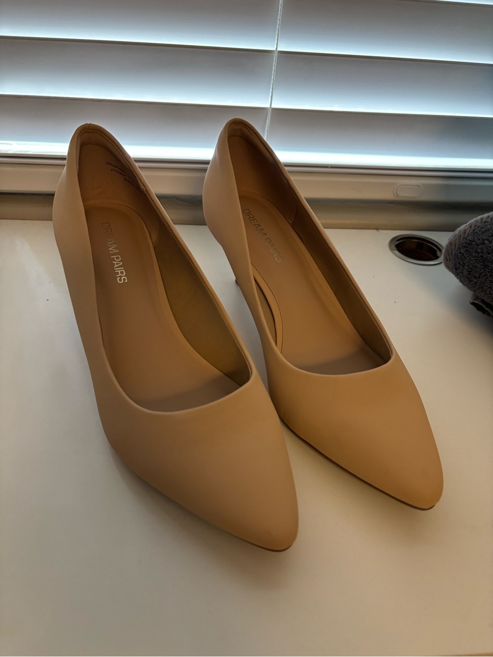 Dream Pairs Nude Pointed-Toe Pumps